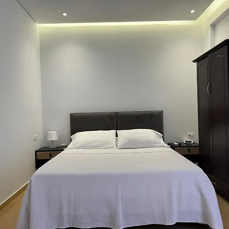 Ξενοδοχείο Almando *