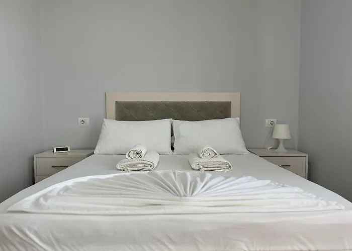 Almando Hotel Ksamil