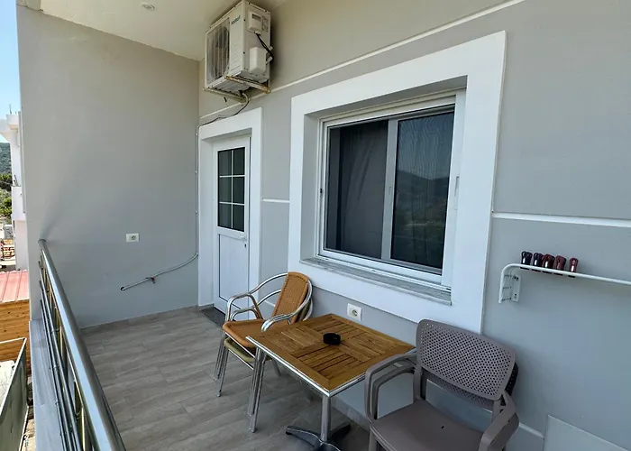 Almando * クサミル