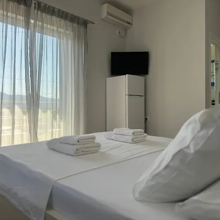 Hotel Almando *