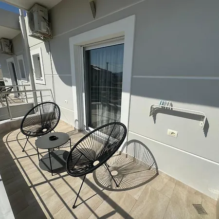 Almando Hotel Ksamil