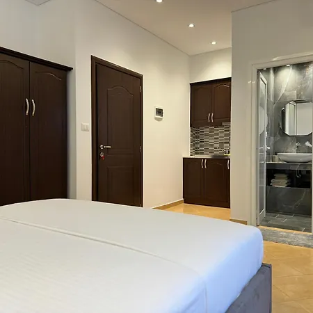 Hotel Almando *